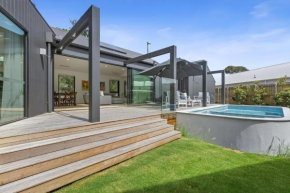 Villa Aquarius - Gas Heated Pool Spa Luxury